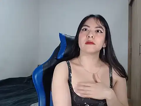 Snapshot of EloiseJun chatting on 13, 2, 2026 EloiseJun online show from 13, 2, 2026