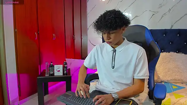  taylor black online show from 5, 2, 2026