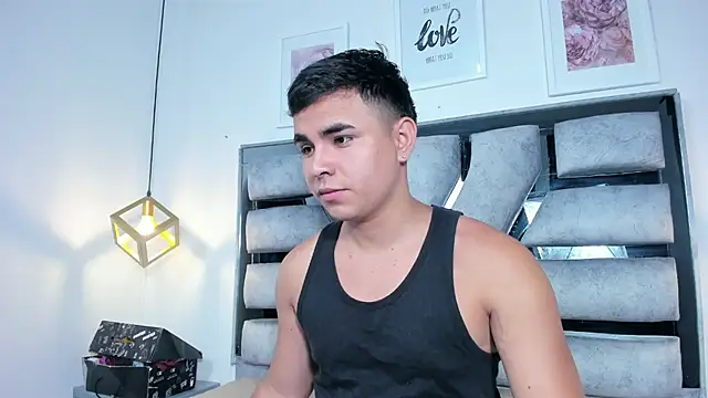 lianfox  online show from 26, 3, 2026