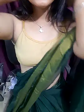 Snapshot of Monalisa670 chatting on 19, 10, 2025 Monalisa670 online show from 19, 10, 2025