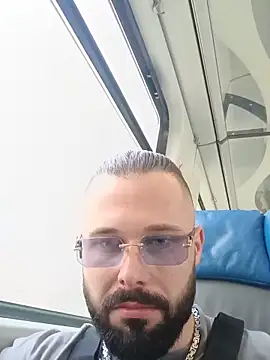 Snapshot of Barber33zk chatting on 24, 5, 2026 Barber33zk online show from 24, 5, 2026