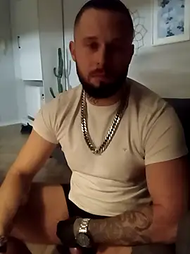 Snapshot of Barber33zk chatting on 17, 11, 2025 Barber33zk online show from 17, 11, 2025