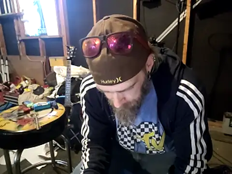 thejuicybacon online show from 26, 3, 2026