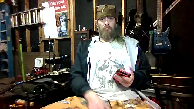 Snapshot of thejuicybacon chatting on 25, 5, 2026 thejuicybacon online show from 25, 5, 2026