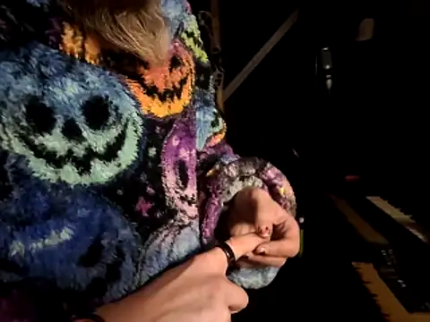 thejuicybacon online show from 28, 2, 2026