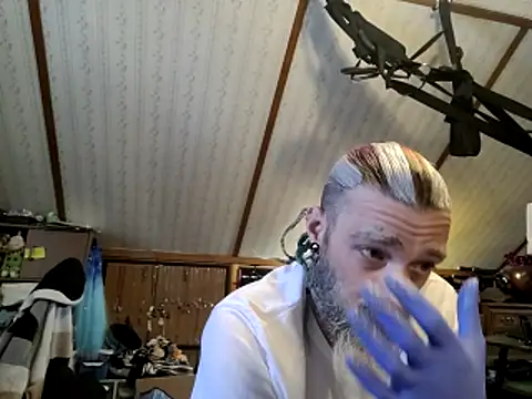 thejuicybacon online show from 4, 12, 2025