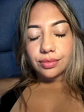 MissCat  online show from 29, 10, 2025