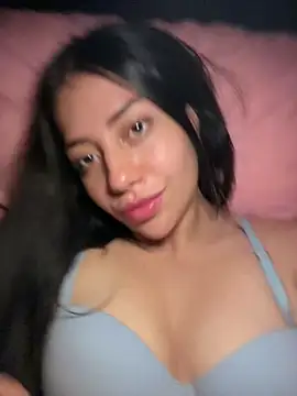 MissCat  online show from 2, 4, 2026