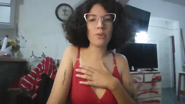 Snapshot of loliporomero chatting on 3, 11, 2025 loliporomero online show from 3, 11, 2025