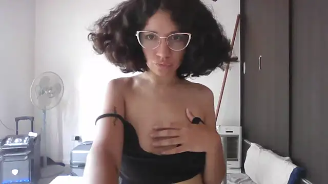 loliporomero online show from 20, 12, 2025