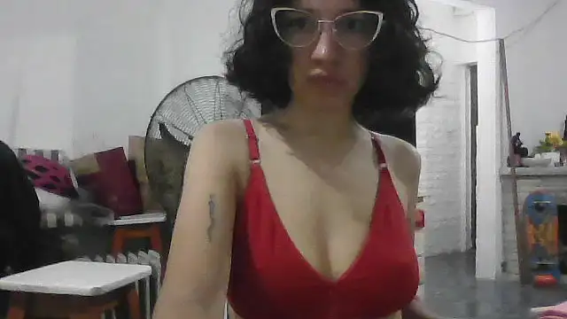 Snapshot of loliporomero chatting on 15, 10, 2025 loliporomero online show from 15, 10, 2025