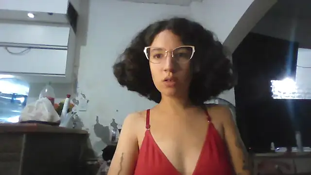 Snapshot of loliporomero chatting on 17, 11, 2025 loliporomero online show from 17, 11, 2025