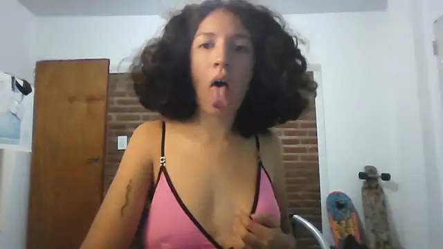 loliporomero online show from 11, 1, 2026