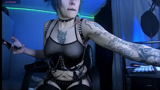 kattusauruss online show from 11, 3, 2026