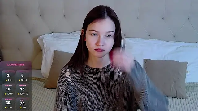 MichelleRoux online show from 8, 11, 2025