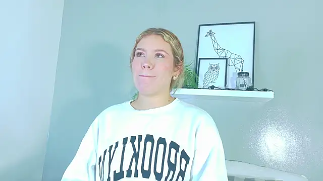 BelaMiller  online show from 6, 11, 2025