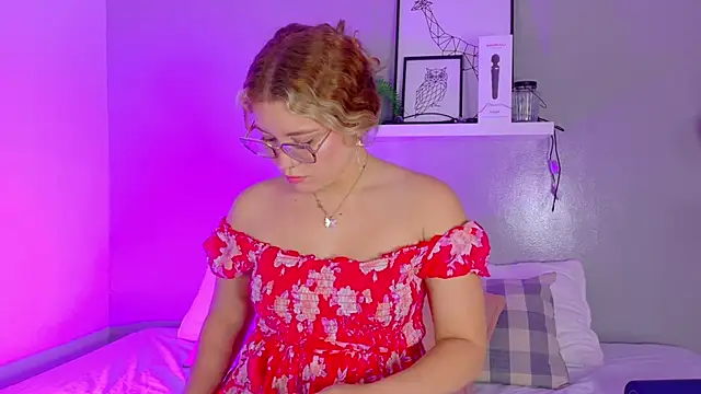 BelaMiller  online show from 20, 11, 2025