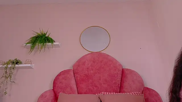 TiffValentinee  online show from 15, 10, 2025