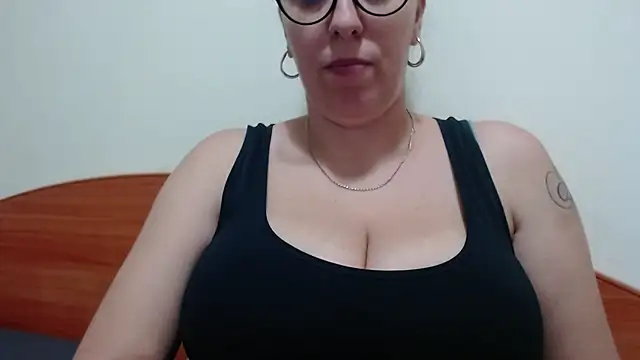 jollene online show from 9, 11, 2025