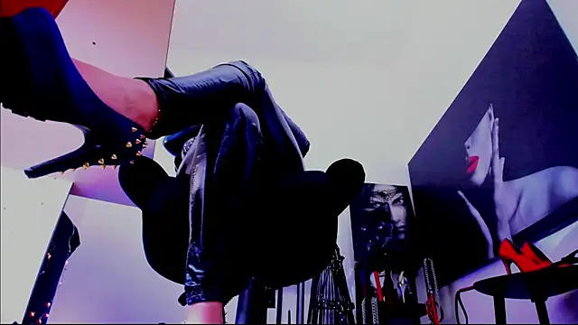 demisweet online show from 14, 1, 2026