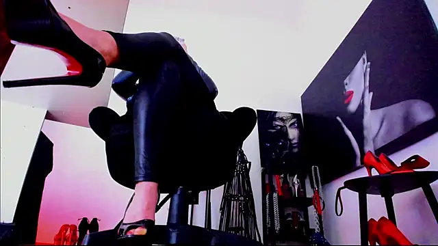 demisweet online show from 12, 1, 2026