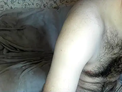Snapshot of bul_boy chatting on 17, 5, 2026 bul boy online show from 17, 5, 2026