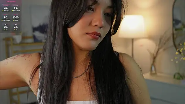 MoiraEger online show from 7, 11, 2025