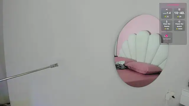 hinata dolly online show from 14, 3, 2026