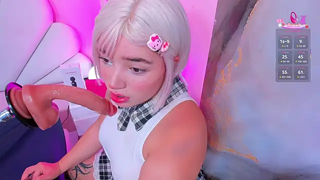 hinata dolly online show from 7, 11, 2025