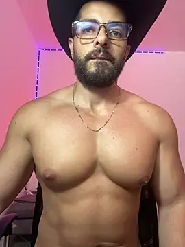Snapshot of magnumchris chatting on 9, 5, 2026 magnumchris online show from 9, 5, 2026