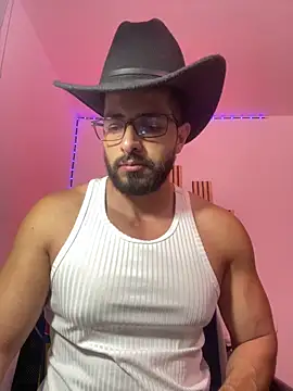Snapshot of magnumchris chatting on 4, 5, 2026 magnumchris online show from 4, 5, 2026