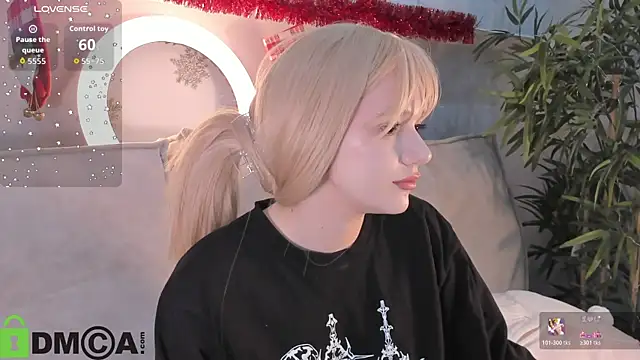 Molly Platt online show from 14, 1, 2026