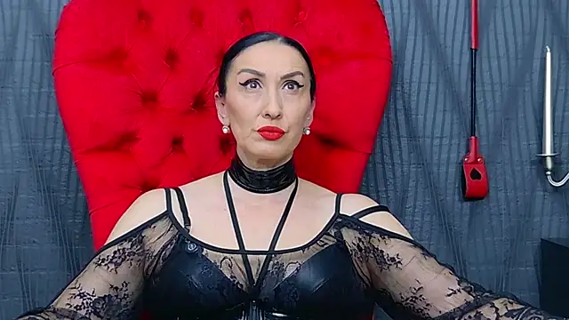 Snapshot of MistressDora chatting on 5, 5, 2026 MistressDora online show from 5, 5, 2026