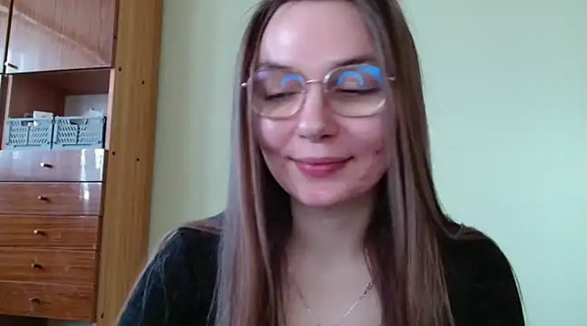 LooveELLYx online show from 31, 1, 2025
