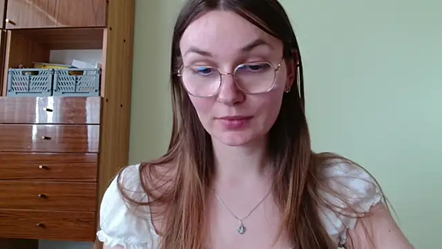 LooveELLYx online show from 23, 4, 2026