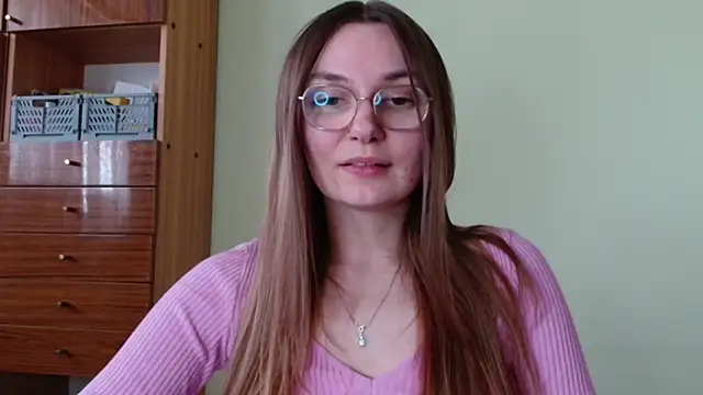 LooveELLYx online show from 23, 3, 2026