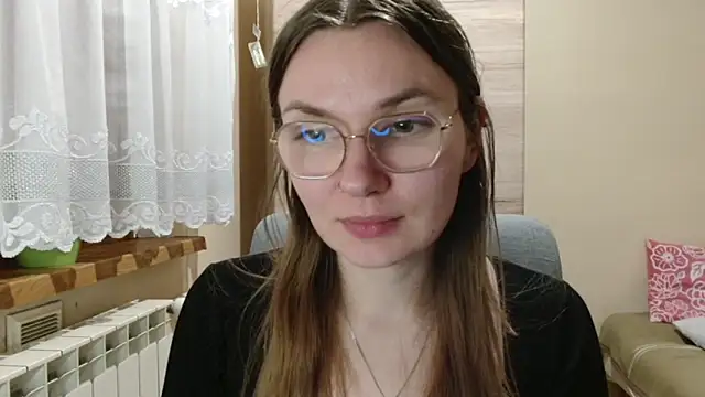 LooveELLYx online show from 17, 12, 2025