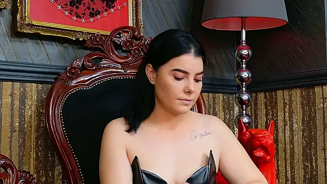 MistressEly online show from 19, 12, 2025