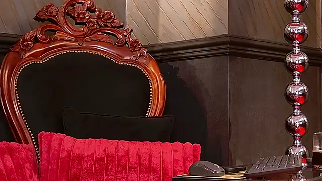 MistressEly online show from 18, 2, 2026