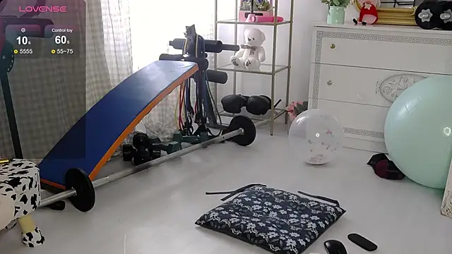 SarahRaynex online show from 24, 3, 2026