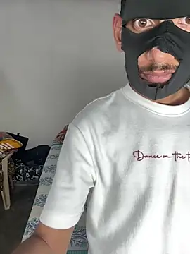 Anjaliangel07 online show from 15, 4, 2026