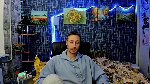 CuteBoy228 online show from 15, 12, 2025