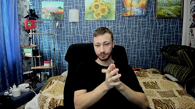 CuteBoy228 online show from 7, 2, 2026