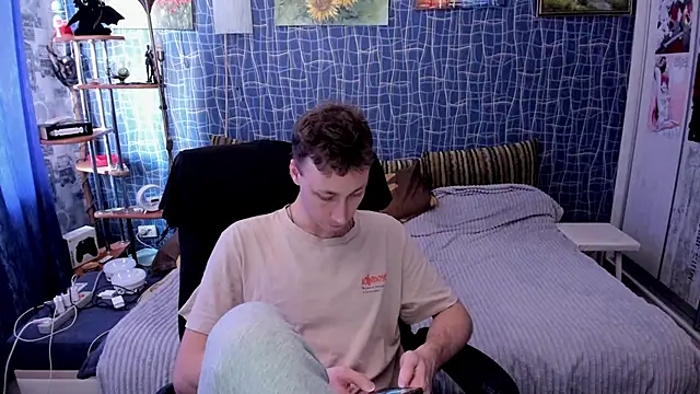 CuteBoy228 online show from 21, 3, 2026