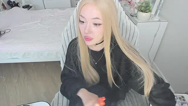 Snapshot of saadnesstyan chatting on 3, 11, 2025 saadnesstyan online show from 3, 11, 2025