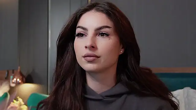 EmilyTrix online show from 13, 4, 2026