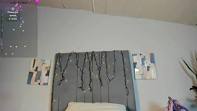 Sophia Ebony online show from 6, 1, 2026