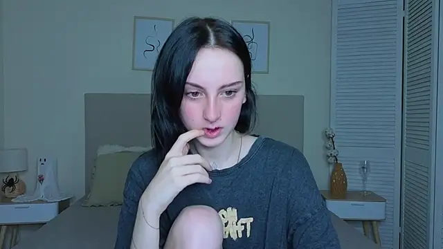 Little moly999 online show from 17, 11, 2025