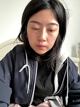 Olivia-l online show from 26, 11, 2025