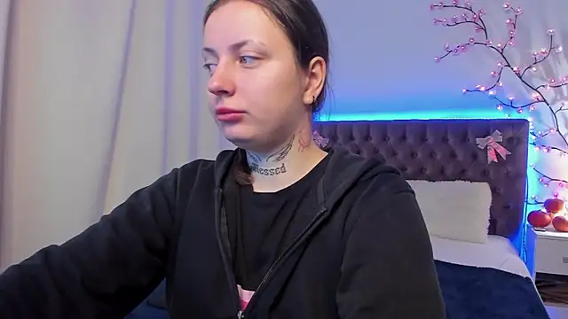 LilaVame online show from 8, 11, 2025